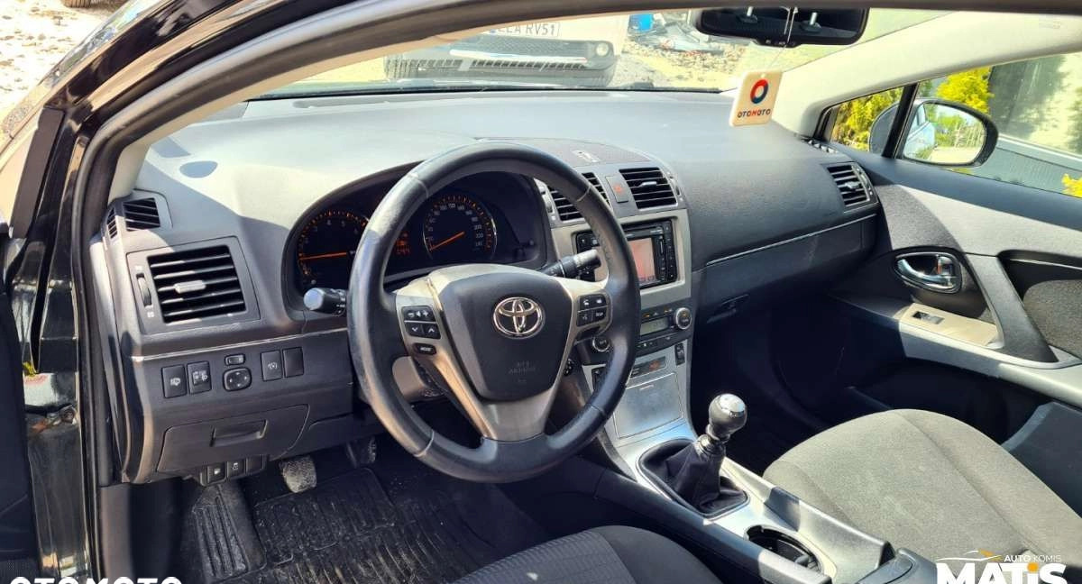 Toyota Avensis cena 27900 przebieg: 255000, rok produkcji 2009 z Radziejów małe 781